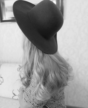 Екатерина, 52